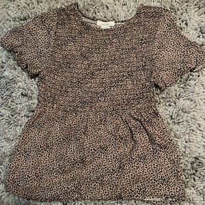 Urban romantics top size small